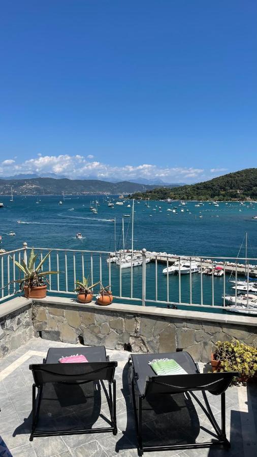 Seafront Rooftop Flat W/ Terrace Porto Venere Esterno foto
