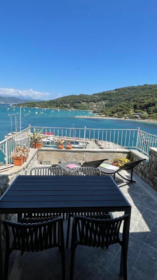 Seafront Rooftop Flat W/ Terrace Porto Venere Esterno foto